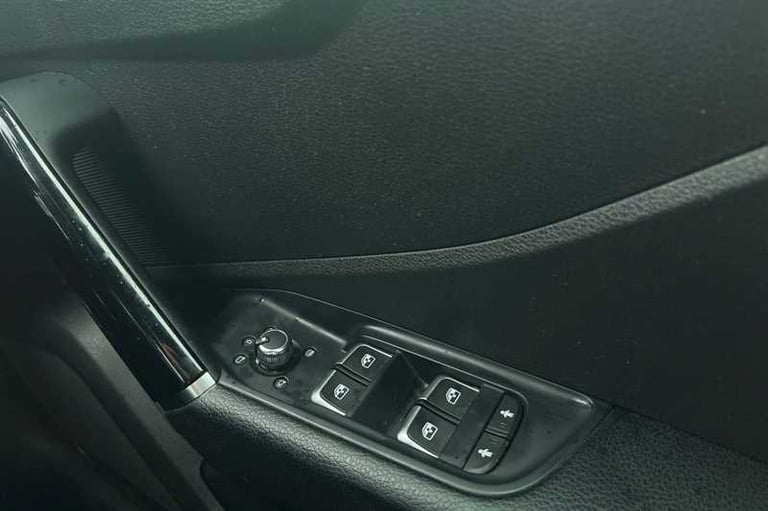 2020 Audi Q2 30 TFSI 116 BLACK EDITION 5DR Estate Petrol Manual