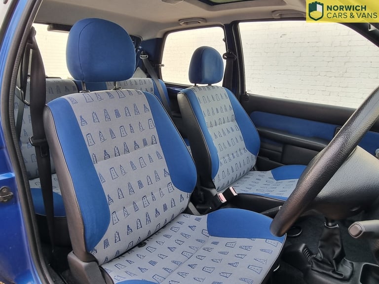 PEUGEOT 106 1.1 Independence Limited Edition 2002