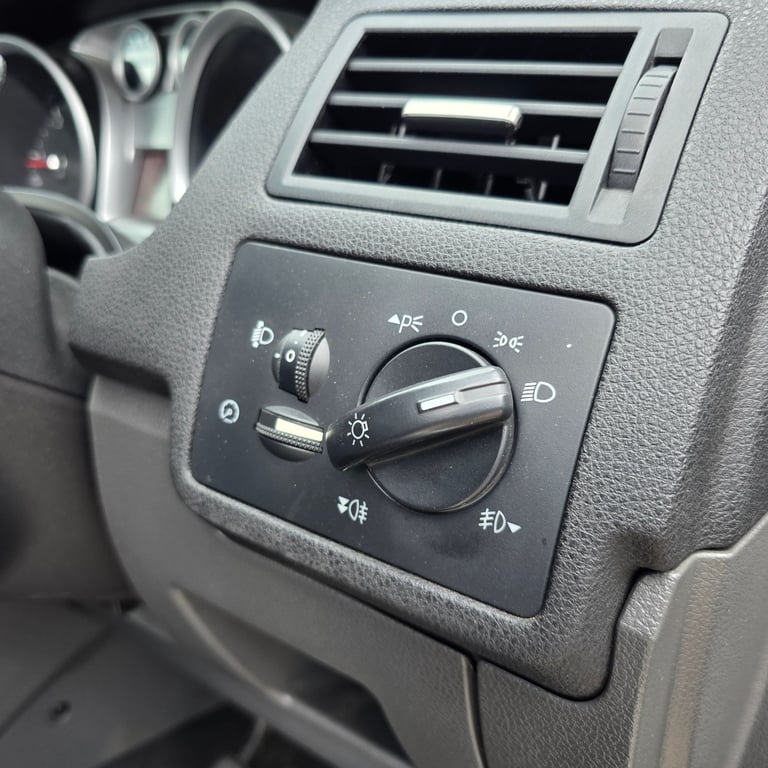 FORD KUGA ZETEC 2.0 DIESEL 140 BHP 4X4 MODEL YEAR 2009 HPi CLEAR EXCELENT CONDITION 12 MONTHS MOT!!!