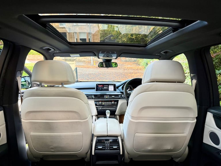 BMW X5 M50D 2017 7 Seats 3.0L Diesel,FSH,Pan Roof,HUD,Reverse Camera,M Performance Kit,Apple CarPlay