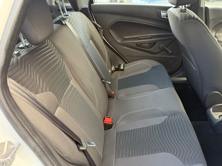 2013 Ford Fiesta 1.25 82 Zetec 5dr HATCHBACK Petrol Manual