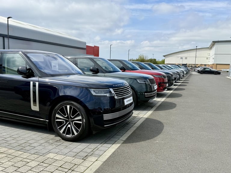 2023 Land Rover Range Rover Sport 3.0 P440e 38.2kWh Dynamic SE SUV 5dr Petrol Plug-in Hybrid Auto...
