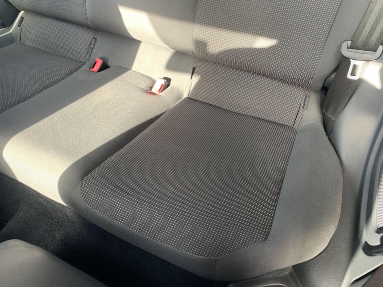 2013 Volkswagen up! 1.0 Take up! Euro 5 3dr HATCHBACK Petrol Manual