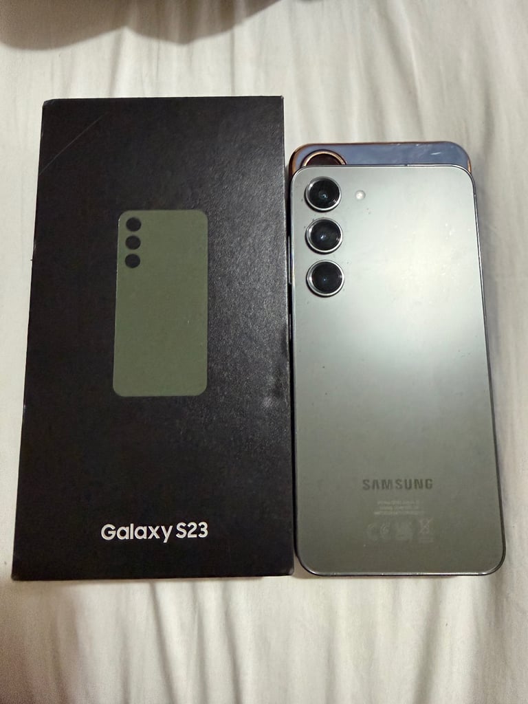 image for Samsung s23 256gb unlocked £180
