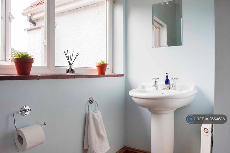 7 bedroom house in Earlham Road, Norwich, NR4 (7 bed) (#2654686)