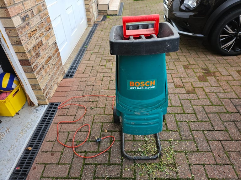 Bosch garden shredder / mulcher