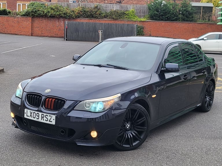 BMW, 5 SERIES, Saloon, 2009, Semi-Auto, 2993 (cc), 4 doors