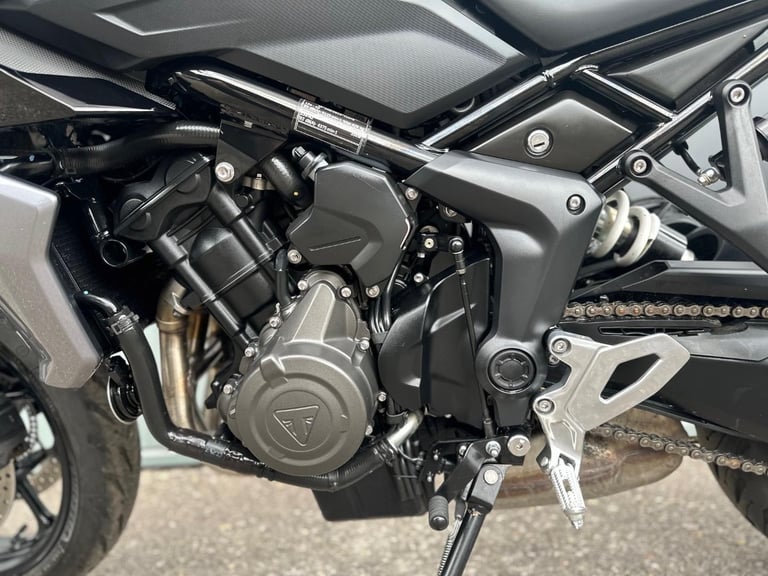 STUNNING LOW MILEAGE 2024/74 TRIUMPH TIGER 660 SPORT MOTORCYCLE 