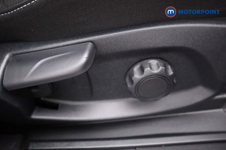 2023 Ford Puma 1.0 EcoBoost Hybrid mHEV Titanium 5dr HATCHBACK PETROL Manual