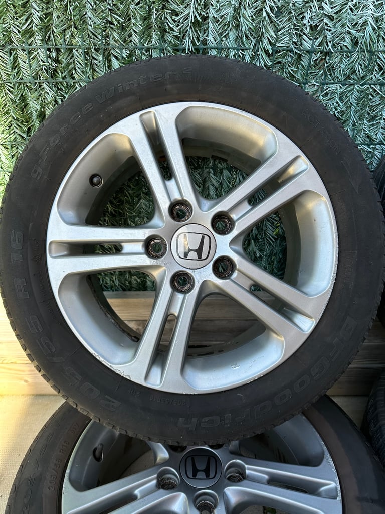 Honda Wheels 16” Good Condition With Tyres 