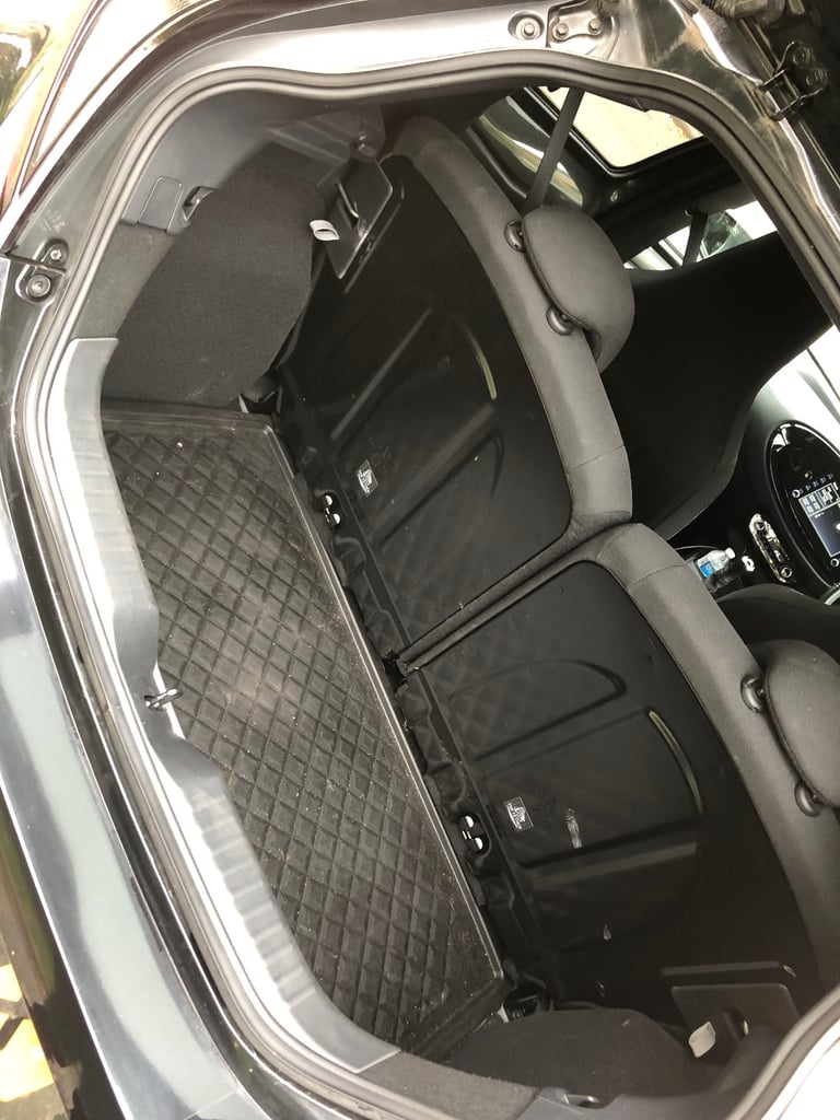 Toyota, AYGO X, EDGE, VVT-I, 2022, Manual, 998 (cc), 5 doors