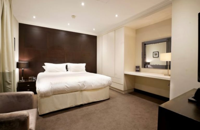South Kensington - SW7 One Bedroom Apartment Short Term Let £1813 per week 