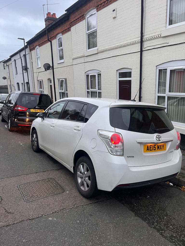 Toyota, VERSO, MPV, 2015, Manual, 1598 (cc), 5 doors