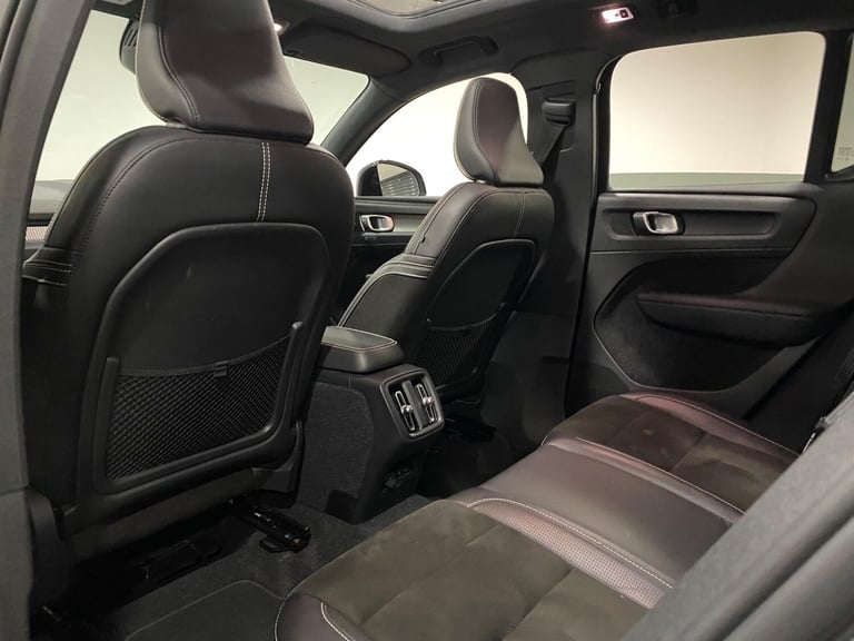 2018 Volvo XC40 2.0 D4 [190] First Edition 5dr AWD Geartronic ESTATE DIESEL Automatic