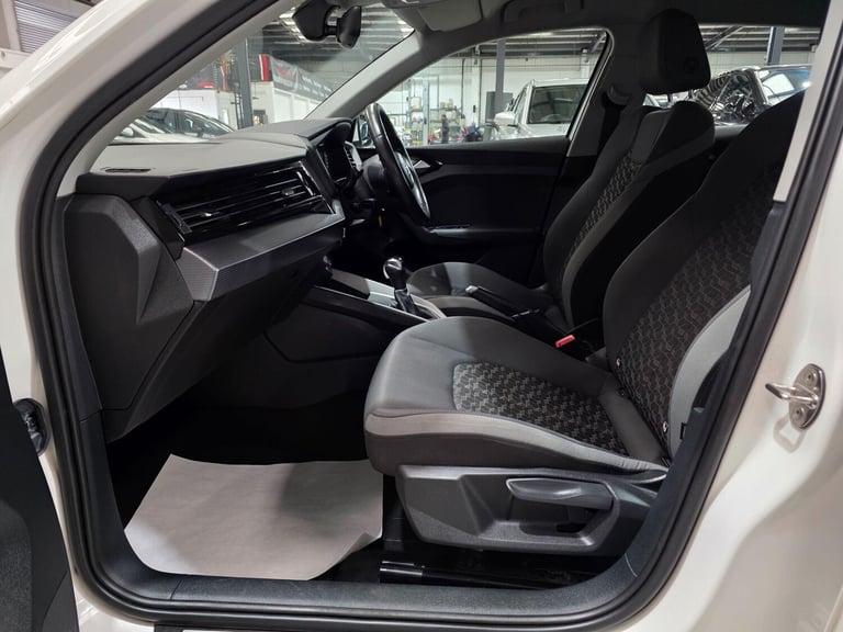 2019 Audi A1 1.5 TFSI 35 Sport Sportback S Tronic Euro 6 (s/s) 5dr HATCHBACK Petrol Automatic