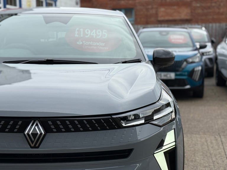 2025 Renault Captur 1.0 TCE 90 Evolution 5dr, UNDER 10 MILES, SEPTEMBER 2028 RENAULT WARRANTY,  H...