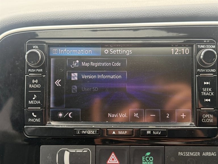 2018 Mitsubishi Outlander 2.0h 12kWh 4h SUV 5dr Petrol Plug-in Hybrid CVT 4WD Euro 6 (s/s) (200 p...