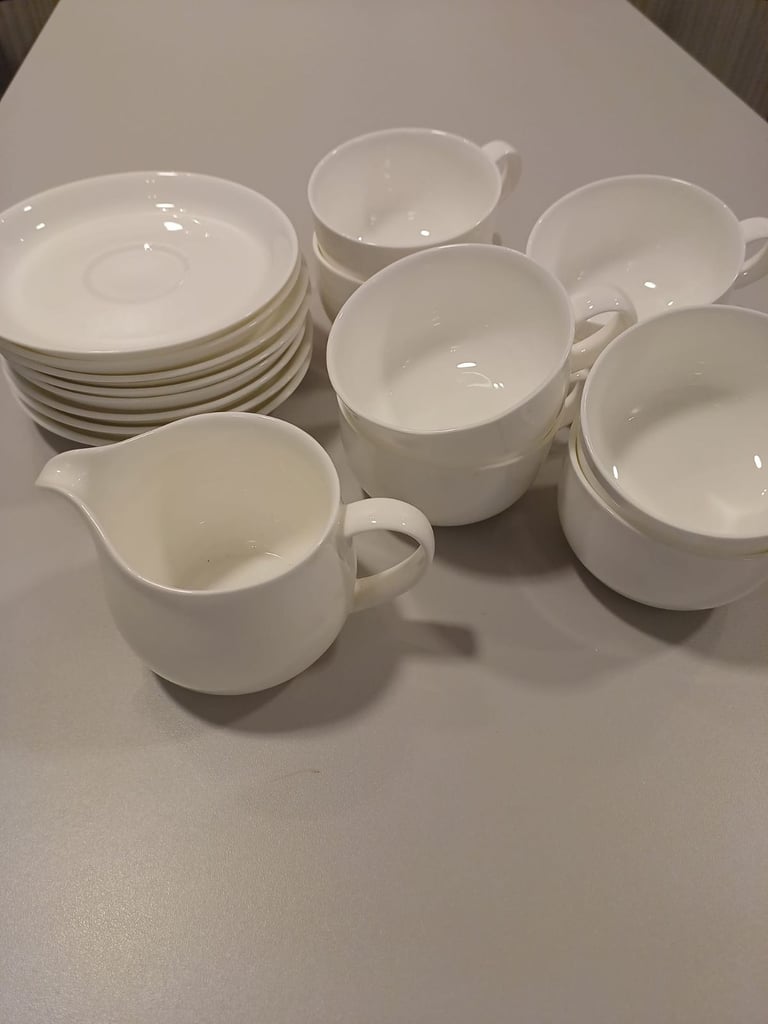 John Lewis - White Tea Set - Plates Cups 