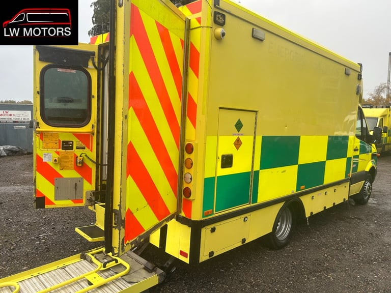 MERCEDES BENZ SPRINTER 519 CDI DIRECT EX AMBULANCE SERIVICS 2017 17 REG EURO 6