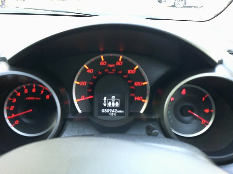 2014 Honda Jazz 1.4 i-VTEC ES Plus 5dr CVT HATCHBACK Petrol Automatic