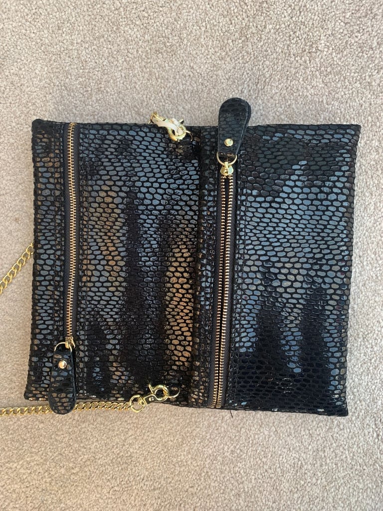 Malissa J Ladies Bag