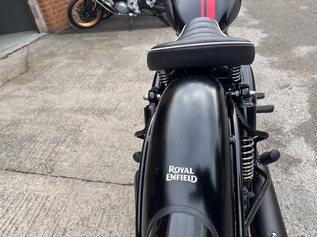 2022 ROYAL ENFIELD CLASSIC 350CC E5 STEALTH BLACK USED 
