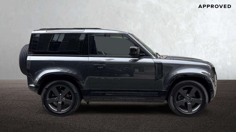 2024 Land Rover Defender 3.0 D250 X-Dynamic HSE 90 3dr Auto ESTATE DIESEL Automatic