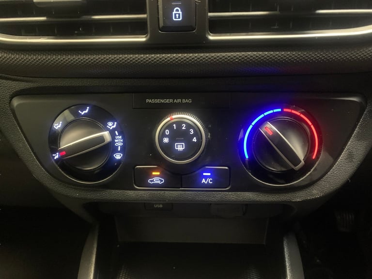 2022 Hyundai i10 1.2 SE Connect Hatchback 5dr Petrol Auto Euro 6 (s/s) (84 ps) - BLUETOOTH - Hatc...