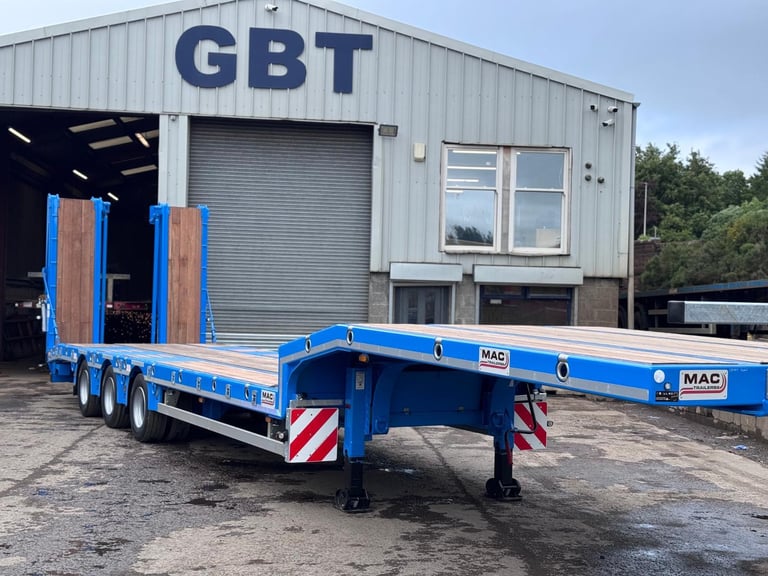 brand new MAC EU44 low loader trailer 