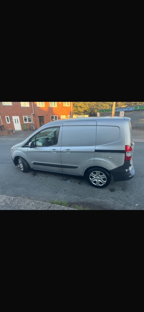 Ford, TRANSIT COURIER, Panel Van, 2016, Manual, 1562 (cc)