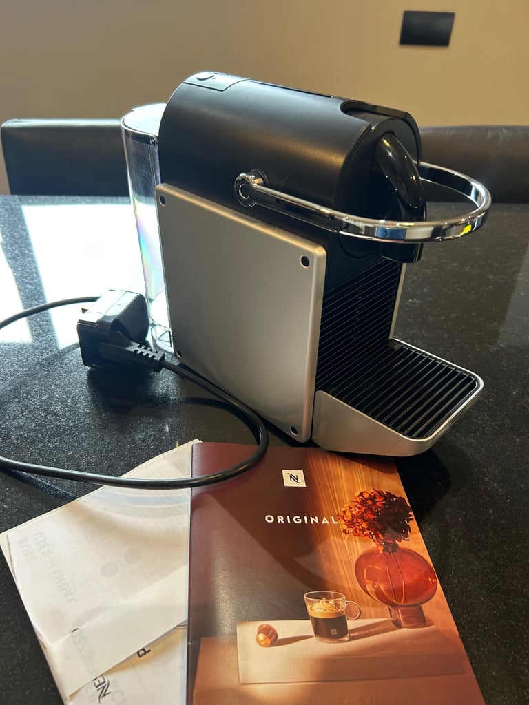 image for Nespresso Pixie EN127S Coffee Pod Machine (DeLonghi) – Silver