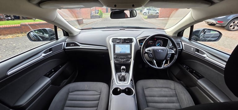 2018 Ford Mondeo 2.0 TDCi ECOnetic Zetec Edition 5dr HATCHBACK Diesel Manual