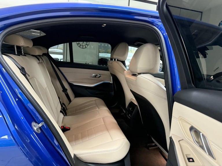 2020 BMW 3 Series 2.0 330e 12kWh M Sport Auto Euro 6 (s/s) 4dr Saloon PETROL/ELECTRIC Automatic