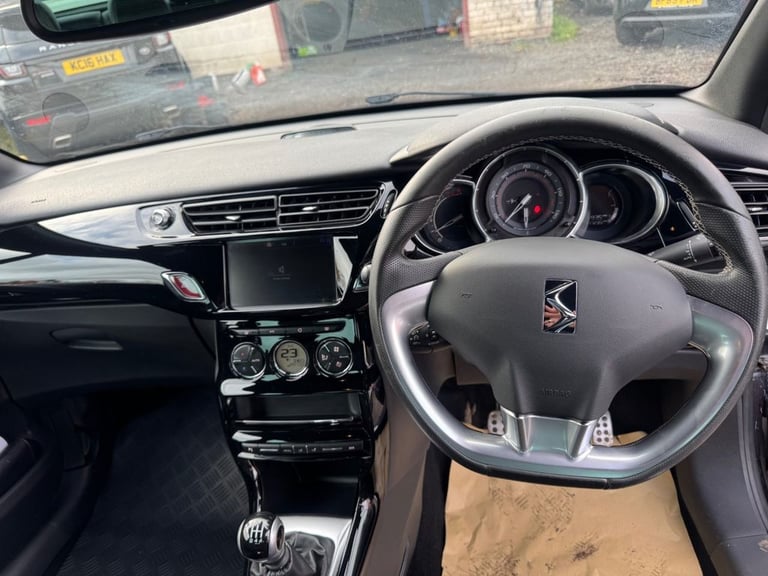 2016 DS Automobiles DS 3 1.6 BlueHDi Prestige Hatchback 3dr Diesel Manual Euro 6 (s/s) (120 ps) H...