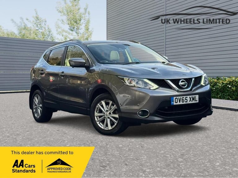 image for 2015 Nissan Qashqai 1.2 DIG-T Tekna SUV 5dr Petrol XTRON 2WD Euro 6 (s/s) (115 ps) HATCHBACK Petr...