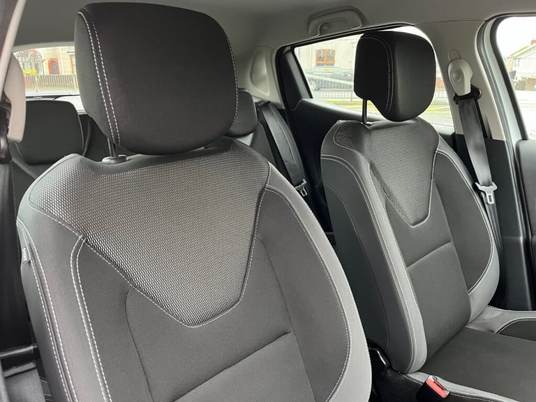 2018 Renault Clio PLAY DCI Hatchback Diesel Automatic