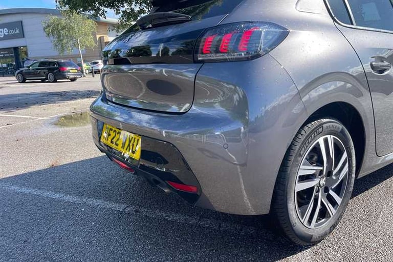 2022 Peugeot 208 1.2 PureTech Allure Premium Hatchback 5dr Petrol Manual Euro 6 (s/s) (100 p Hatc...