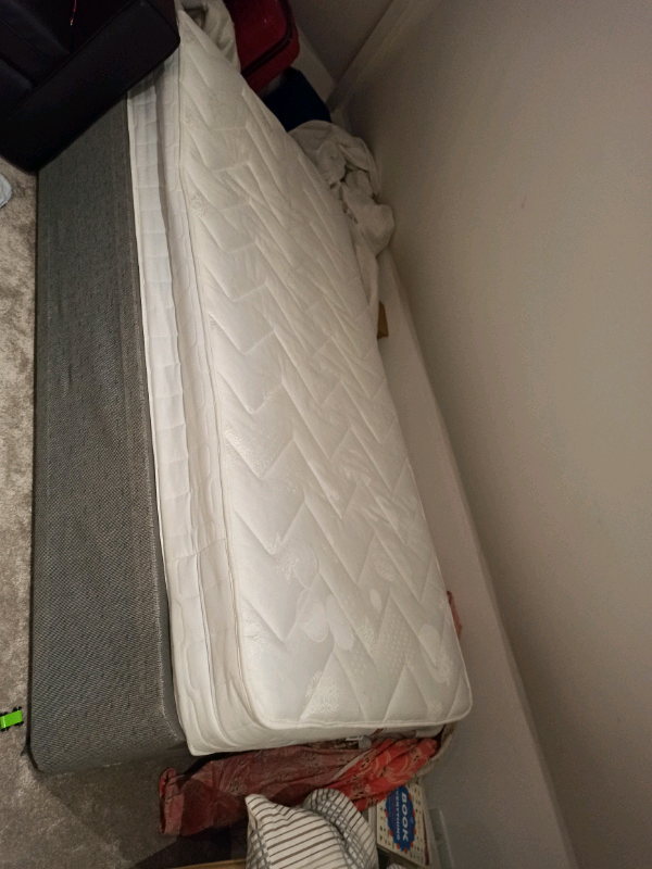 image for Single bed with Headboard 