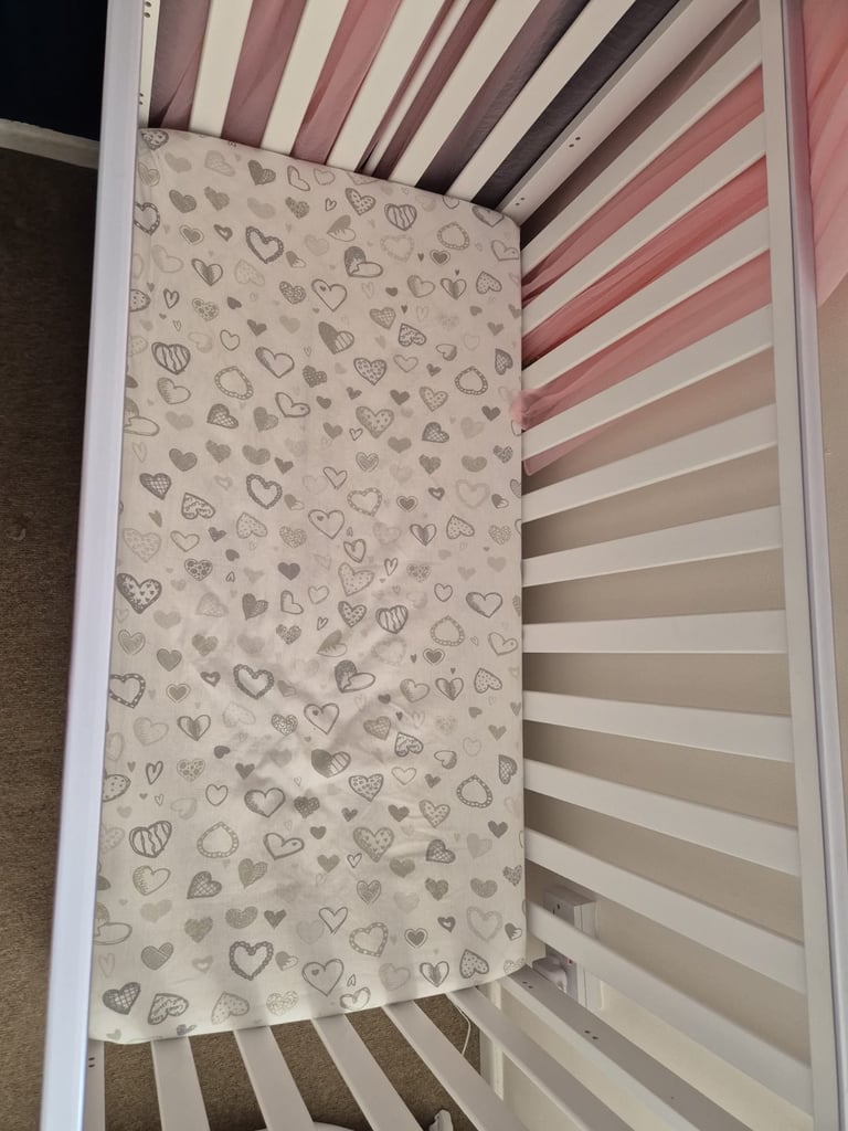 Used Cot Bed with mattress - good condition 