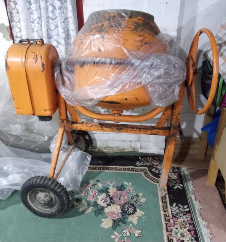 image for Concrete mixer