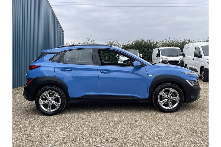 2022 Hyundai KONA T-GDi MHEV SE Connect SUV HYBRID Manual