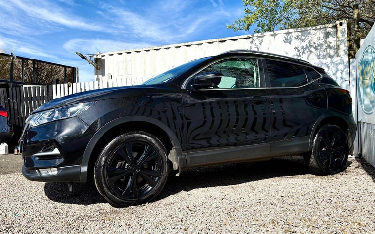 CAN'T GET CREDIT? CALL US! Nissan Qashqai 1.5 dCi N-Connecta, Manual - £199 DEPOSIT, £76 PER WEEK