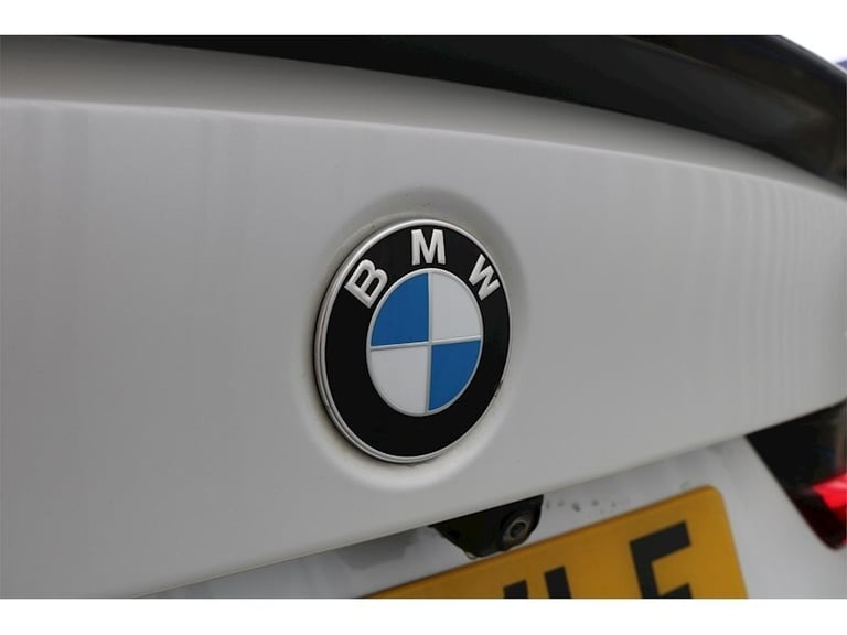 2019 BMW 3 Series 330e M Sport Saloon HYBRID Automatic