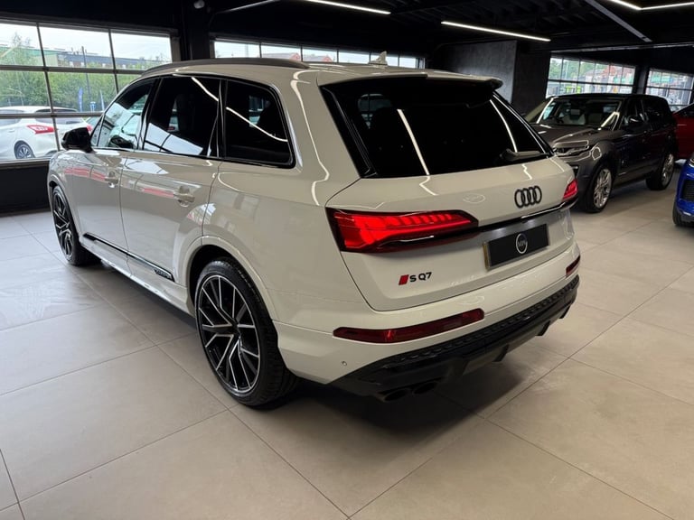 2025 Audi SQ7 4.0 TFSI V8 Black Edition SUV 5dr Petrol Tiptronic quattro Euro 6 (s/s) (50 ESTATE ...