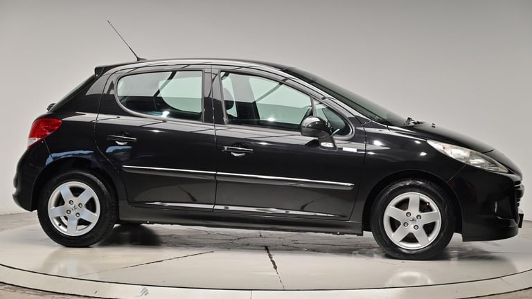 2010 Peugeot 207 1.4 Millesim 5dr HATCHBACK PETROL Manual