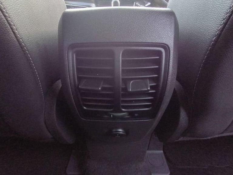 2017 Ford Kuga 2.0 TDCi Titanium SUV 5dr Diesel Powershift AWD Euro 6 (s/s) (180 ps) HATCHBACK Di...