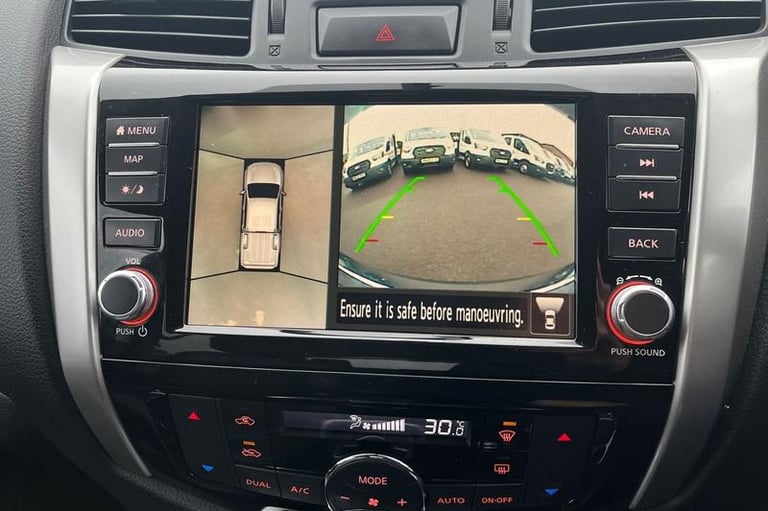 2019 Nissan Navara Double Cab Pick Up N-Guard 2.3dCi 190 TT 4WD Auto PICK UP DIESEL Automatic