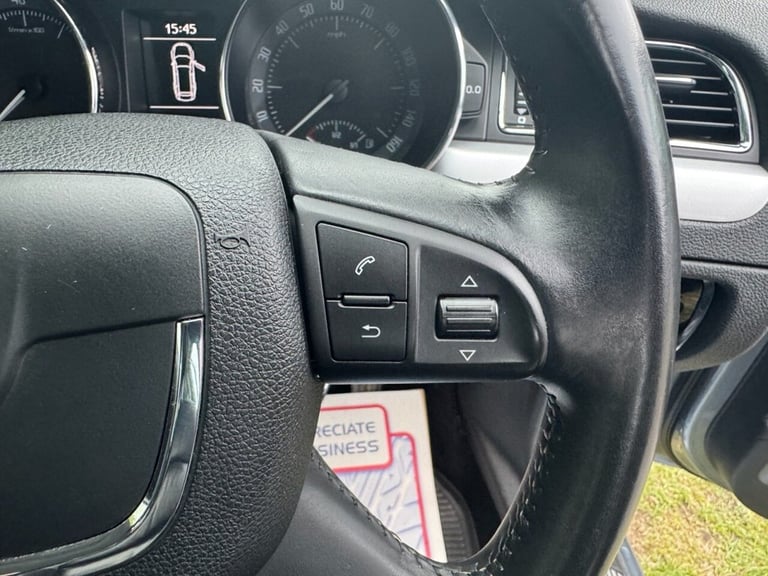 2013 Skoda Superb 1.8 TSI Elegance Estate 5dr Petrol Manual 4WD Euro 5 (160 ps) Estate Petrol Manual