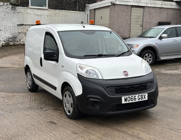 2017 Fiat Fiorino 1.3 16V Multijet Active Crew Van Comfort Matic PANEL VAN Diesel Manual