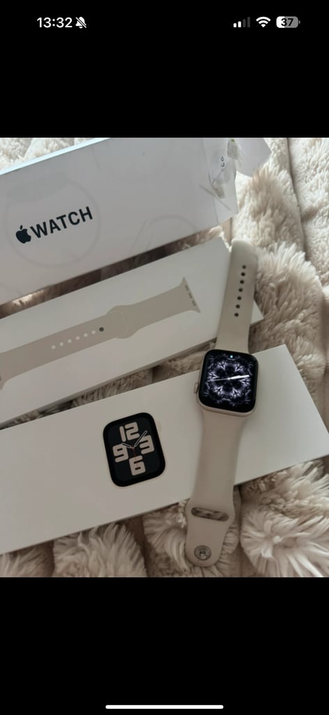 image for Apple SE watch 